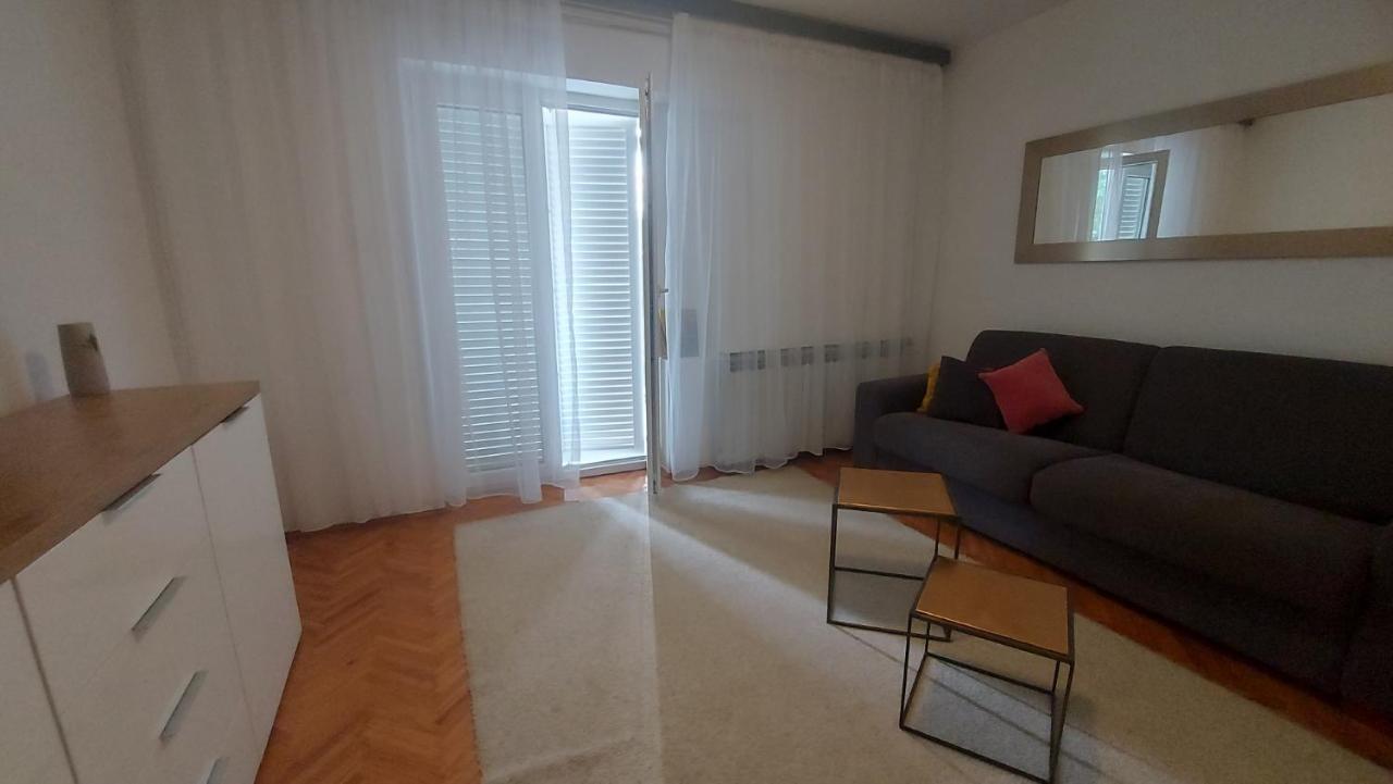 Corina & Franco Lejlighed Senj  Eksteriør billede